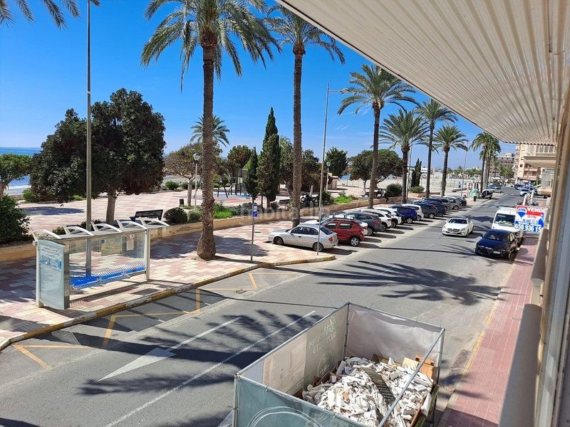 Foto fedd8f5a-816a-4865-9a9d-67bea021df4e. Pis amb aparcament a Playa Levante Santa Pola