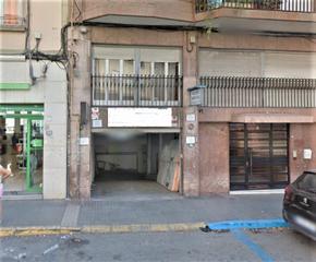 Location Local commercial à Pont Nou - Corazón de Jesús. Alquilo sotano muy amplio