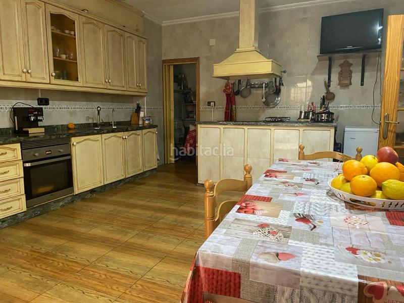 Foto b0246946-eac9-4cde-a44a-229a558509fc. Dúplex a Carrús Este Elche / Elx