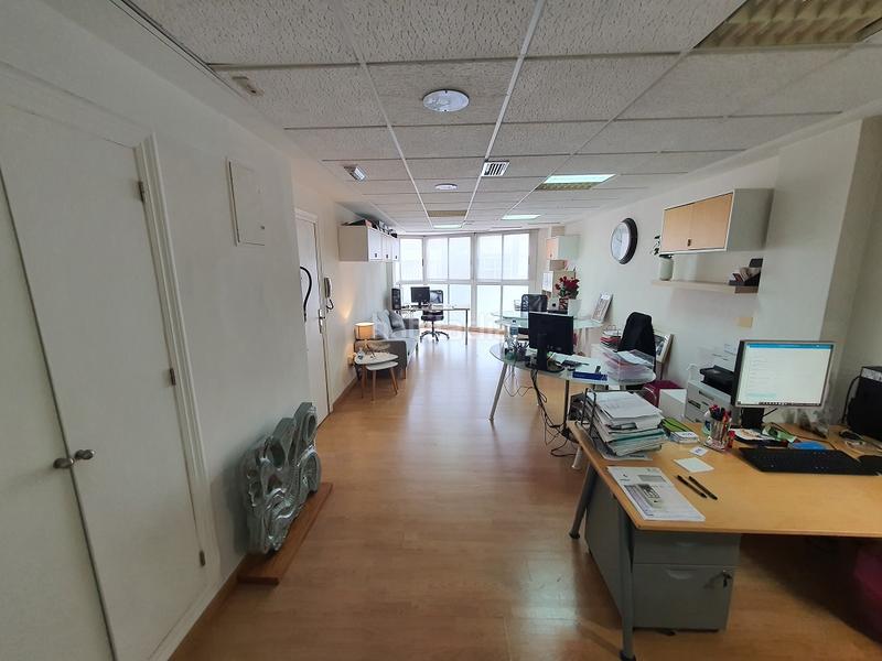 Foto 3a35e91e-3309-4513-b2aa-65b43fa63c08. Ufficio in Reina Victoria - Miguel Hernández Elche / Elx