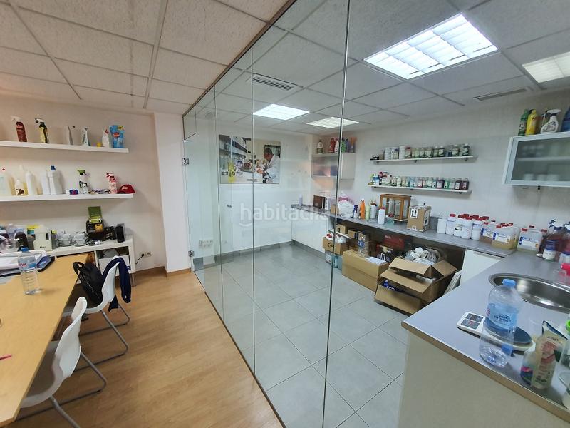 Foto e9426838-f5f0-4eca-8a5e-4008adf3e39a. Ufficio in Reina Victoria - Miguel Hernández Elche / Elx