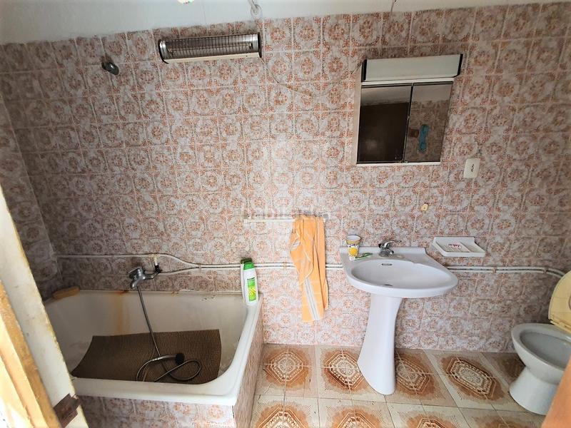 Foto c752e398-e45e-4218-8b4f-8f35e452a52b. Casa adossada a Elche / Elx