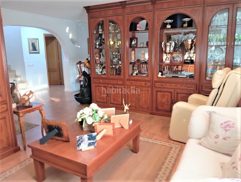 Foto 189e3fab-f8d8-41d5-8469-9522c8b21411. Chalet with fireplace parking pool in San Fulgencio