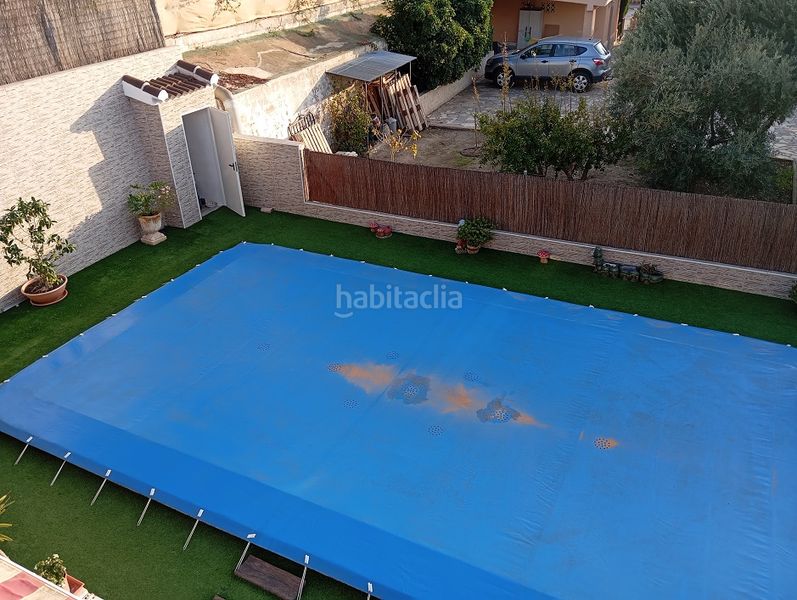 Foto 1e8323f4-996b-43fd-a32e-fa7b44ae9394. Xalet amb xemeneia aparcament piscina a San Fulgencio