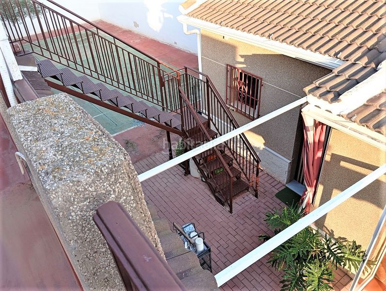 Foto ce73406d-62e6-4ddd-9712-049e15c97c2e. Xalet amb xemeneia aparcament piscina a San Fulgencio