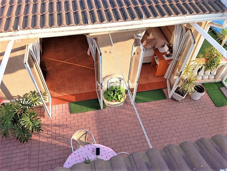Foto f7605d6b-6c2b-4d98-a88f-15a5d7d4c947. Xalet amb xemeneia aparcament piscina a San Fulgencio