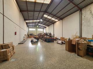 Nau industrial a San Crispín