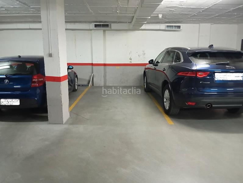 Foto d79b2ba3-d7cc-4459-b4f4-3ccd0891fae3. Parking coche en El Raval - Portes Encarnades Elche / Elx