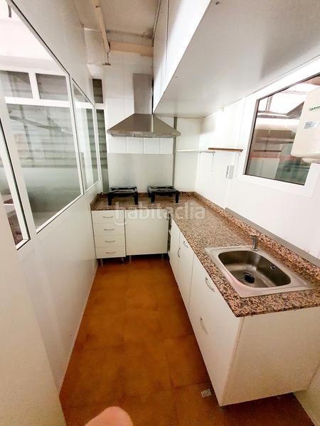 Foto b5566e5d-914b-4225-8aea-e707fb947aff. Rent business premise in Plaza Crevillente - Antiguos Juzgados - El Asilo Elche / Elx