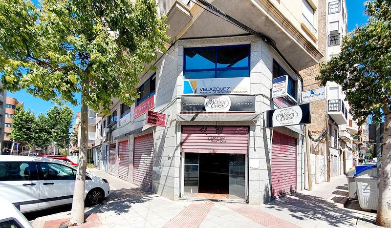 Foto ea24e330-f98b-485b-8a37-51c7c17de50b. Location local commercial dans Plaza Crevillente - Antiguos Juzgados - El Asilo Elche / Elx