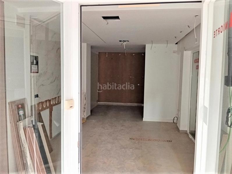 Foto a25235d3-00c5-4d3b-a1a5-ff63498dedca. Alquiler local comercial en Reina Victoria - Miguel Hernández Elche / Elx