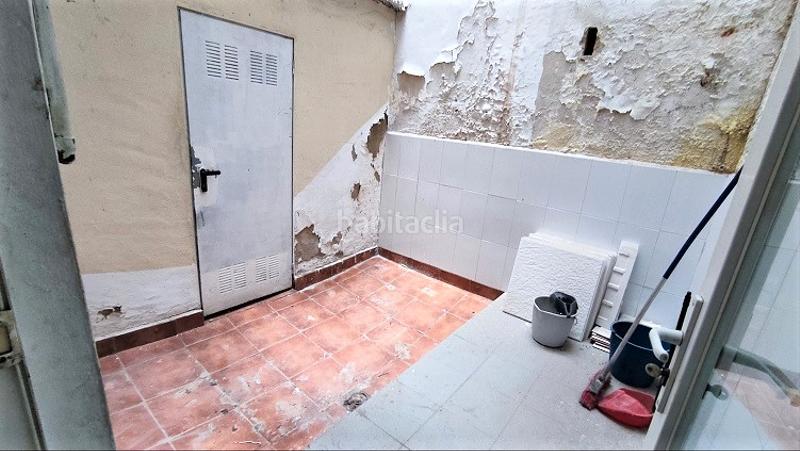 Foto 4d321042-3ddd-4285-afd2-e0f3c49cde1f. Alquiler local comercial en Reina Victoria - Miguel Hernández Elche / Elx