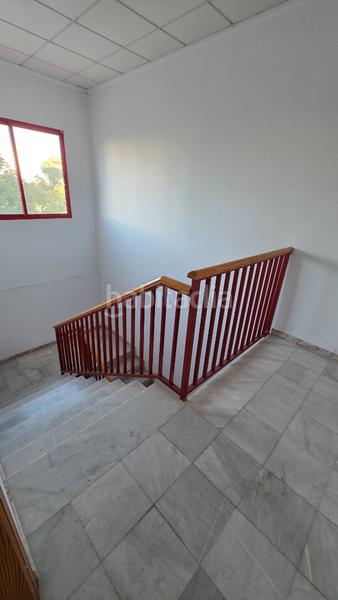 Foto aba8d345-128e-4021-89e6-ffc270480dd7. Rent industrial building in Jubalcoi Elche / Elx