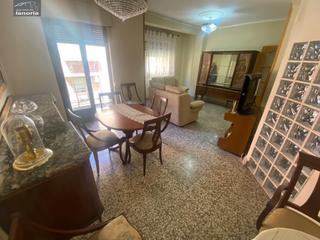 Piso en Ensanche - Franciscanos. Grupo la noria vende piso de 2 dormitorios y 1 baño. zona arquit