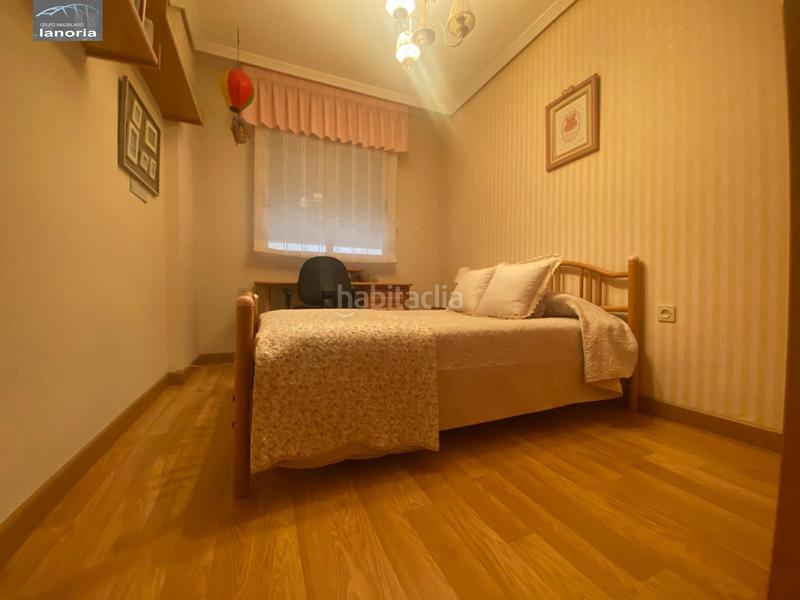 Foto e9ad7ee3-c792-4874-a54d-abf2b1617739. Etagenwohnung mit heizung in Feria Albacete