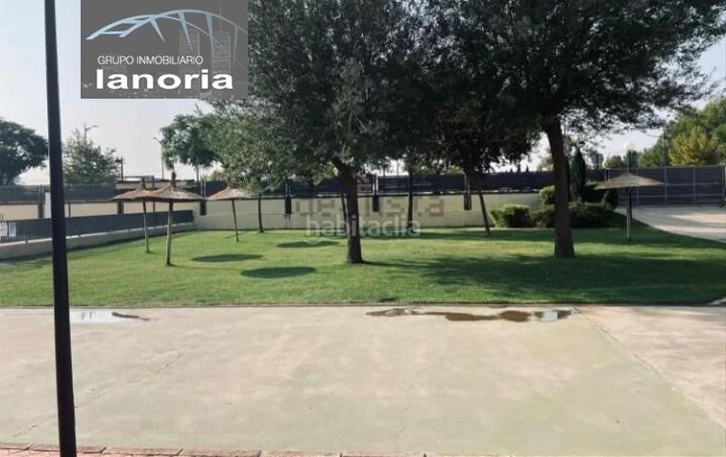 Foto d416870d-a98e-40a3-8a37-ce278ad499c2. Lloguer apartament amb calefacció aparcament piscina a Albacete