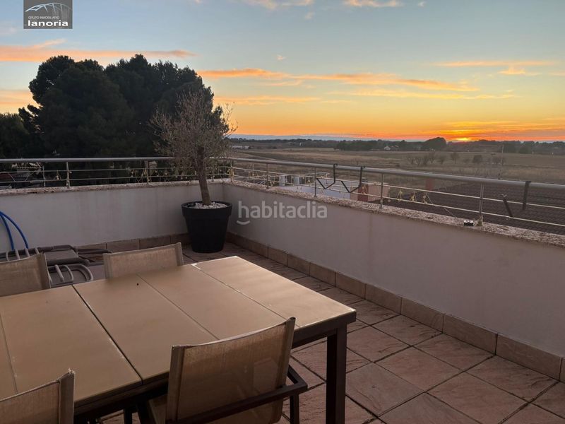 Foto a9880a55-7ae1-488a-b929-40d8474ef168. Dúplex amb calefacció aparcament piscina a Universidad Albacete