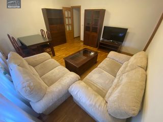 Lloguer Apartament  Calle antonio machado. Grupo la noria alquila apartamento amueblado, plaza de garaje y