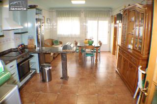 Casa  Calle hermanos pinzon. La noria vende casa en albacete capital