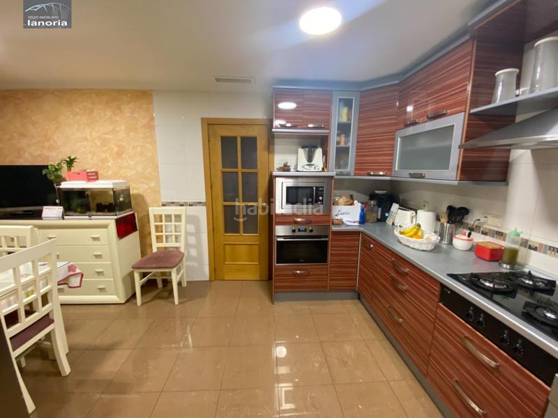 Foto abfe9346-866b-44c3-95e2-39ba46875ead. Casa adossada amb calefacció aparcament a Imaginalia - Llanos del Águila Albacete