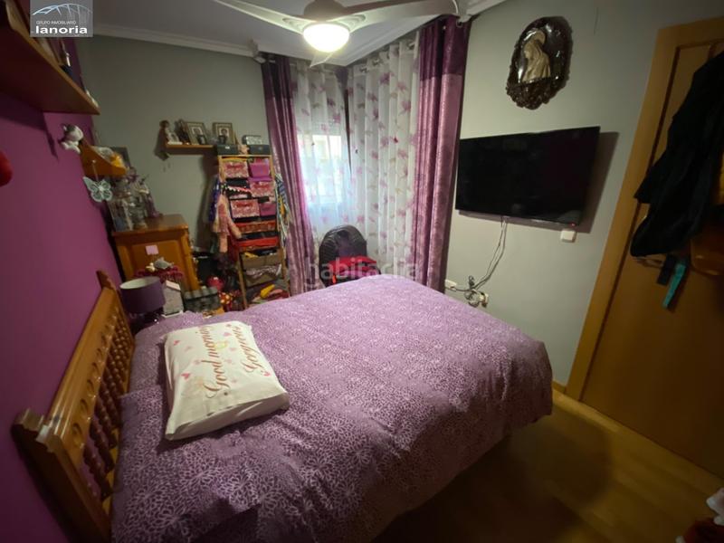 Foto 2b918b31-e60e-4866-b207-99ee6e3d45d9. Semi detached house with heating parking in Facultad de Medicina Albacete