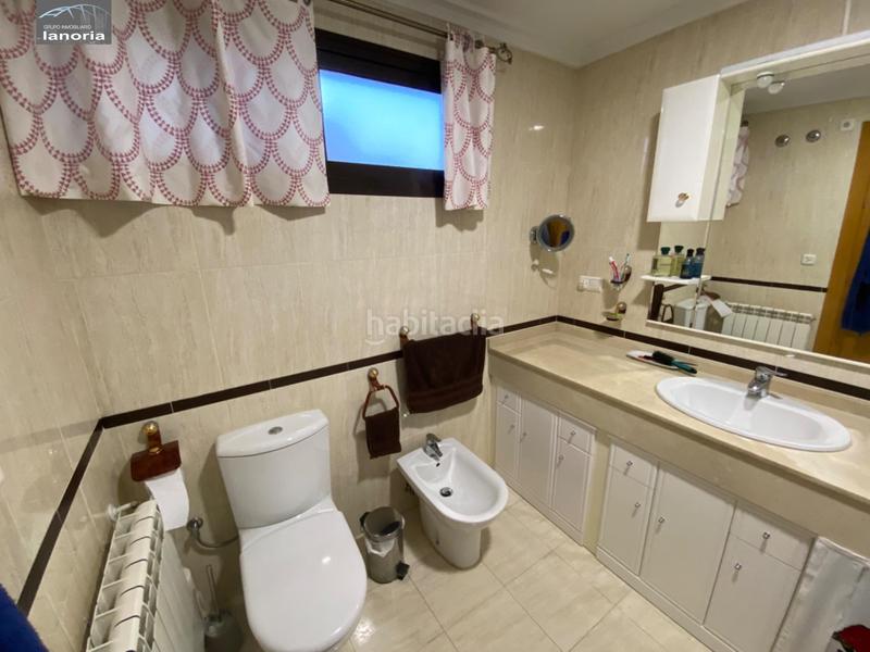 Foto 9dea7da2-40db-41c5-abe8-d9989d7e46a2. Semi detached house with heating parking in Facultad de Medicina Albacete