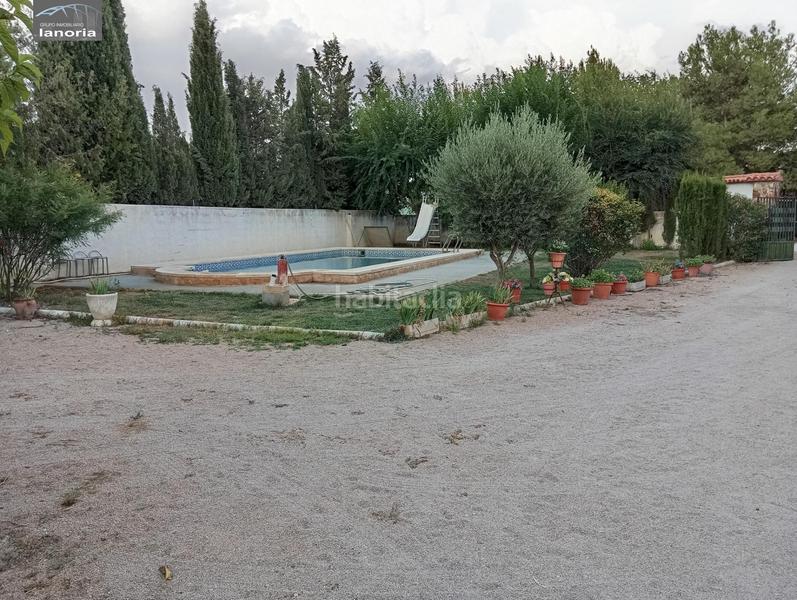 Foto f16beb51-458a-4001-bc38-e0c74b9f1d47. Haus mit parking pool in Pedanías - Extrarradio Albacete