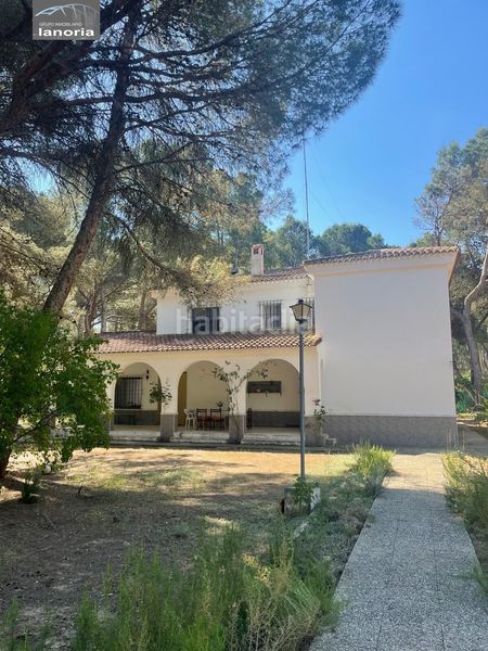 Foto b5a95f8f-a4b8-49c0-b886-a1ff2d5d73ef. Xalet amb aparcament piscina a Pedanías - Extrarradio Albacete