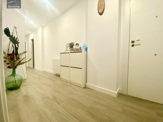 Flat  Calle quevedo. Grupo la noria vende piso reformado y amueblado en c quevedo bar
