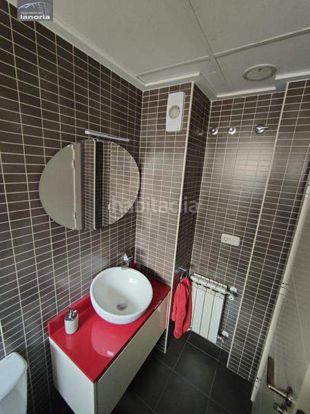 Foto cc806d35-986c-4b5a-8bd5-ddcf78e92778. Semi detached house with heating parking in Facultad de Medicina Albacete