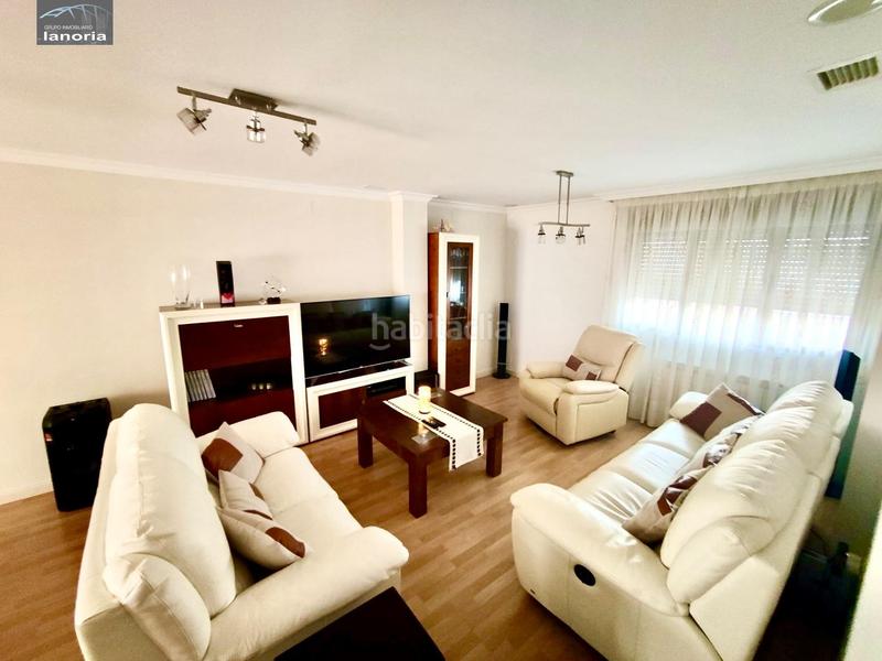 Foto f55d6dbd-83b4-4a96-b8d2-1d63e4494c25. Semi detached house with heating parking in Facultad de Medicina Albacete