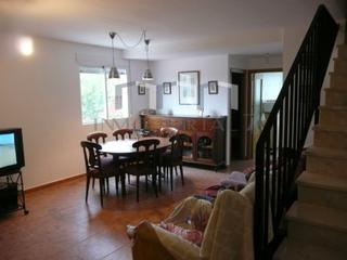 Casa aparellada  Urbanizacion monte rosado