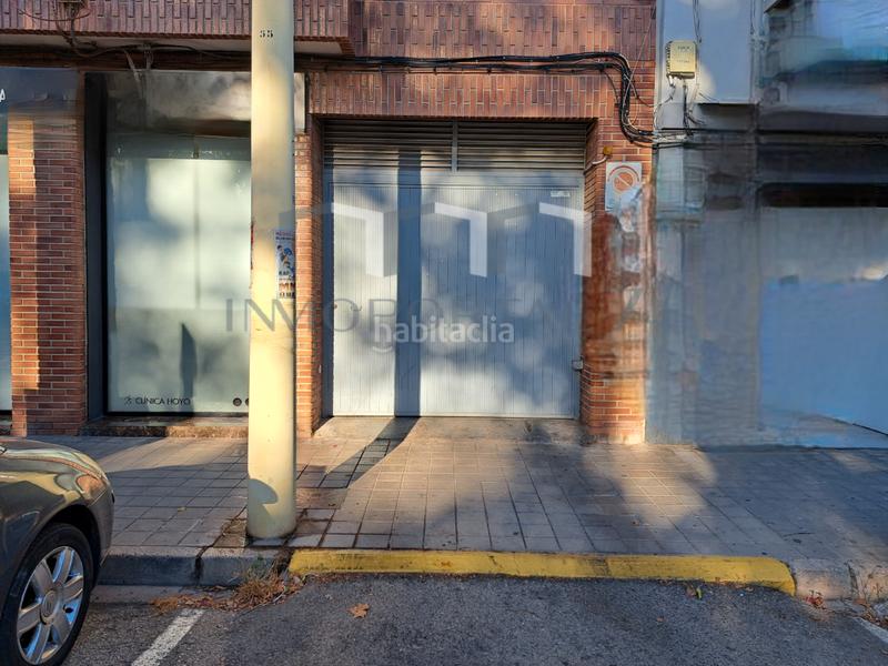 Foto a7f68469-18f3-43b2-9b28-83045180eef2. Car parking in El Carmen Manises