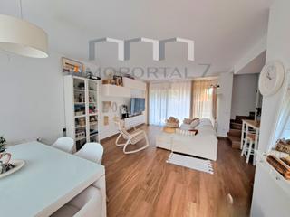 Casa adossada a Mas Camarena. Precioso adosado mas camarena