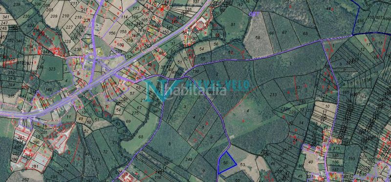 Foto c5ad7102-0c90-46b8-8963-8721d508312a. Rural plot in Carballo