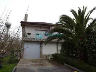 Haus in Carballo