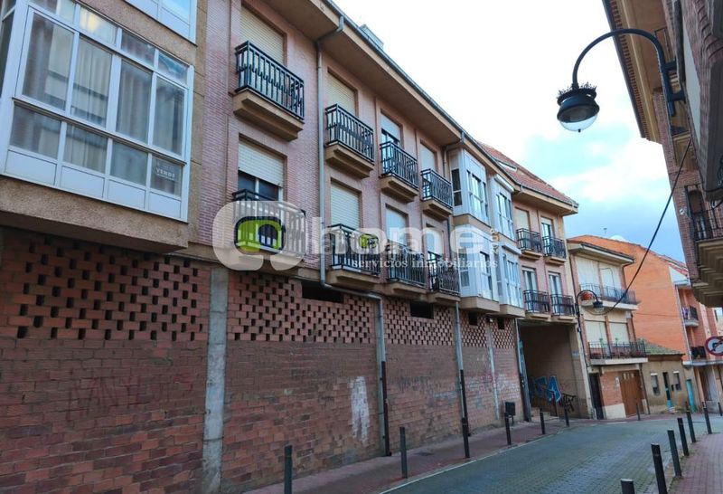 Foto e9ac74e8-4c11-442d-a16a-0d1d994f425a. Pis amb calefacció a Benavente
