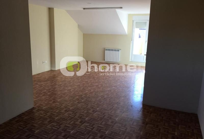 Foto 85eb6dc6-a7c3-4e44-9029-2f2c3bd546ba. Casa a schiera con parcheggio in Pinilla Zamora