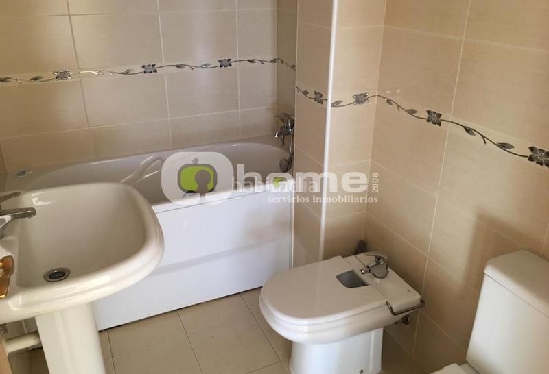 Foto db600d50-74c1-4ea7-b596-8e6facf1662d. Casa a schiera con parcheggio in Pinilla Zamora