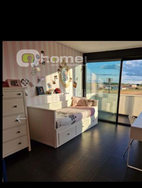 Foto e8872fb8-5472-4c97-89cb-4417e0ce67c2. Chalet en calle cementerio 23 chalet en Roales