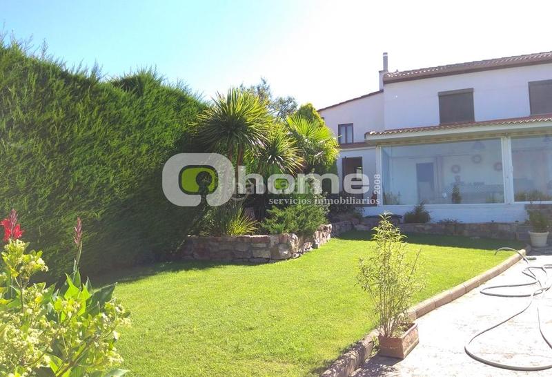 Foto 7ac9bdd9-f213-4506-b920-eed1a3c44f48. Chalet san cebrian de castro chalet individual en San Cebrián de Castro