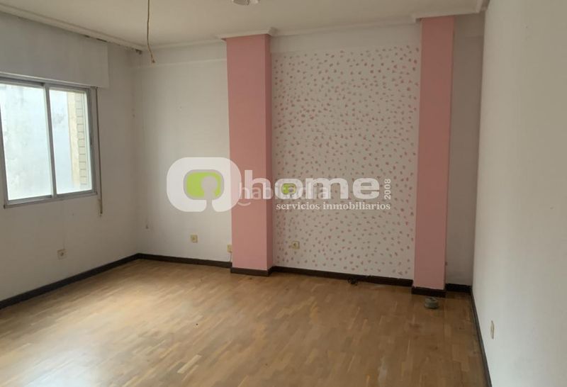 Foto c54d6ebd-62ba-471f-8aa7-184ec63876d6. Office space in calle alfonso de castro 2 in Casco Antiguo Zamora