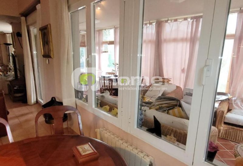 Foto 6fb4f94f-455c-4983-8eb3-dd8f827c48d5. Chalet avec cheminée chauffage piscine dans Morales del Vino