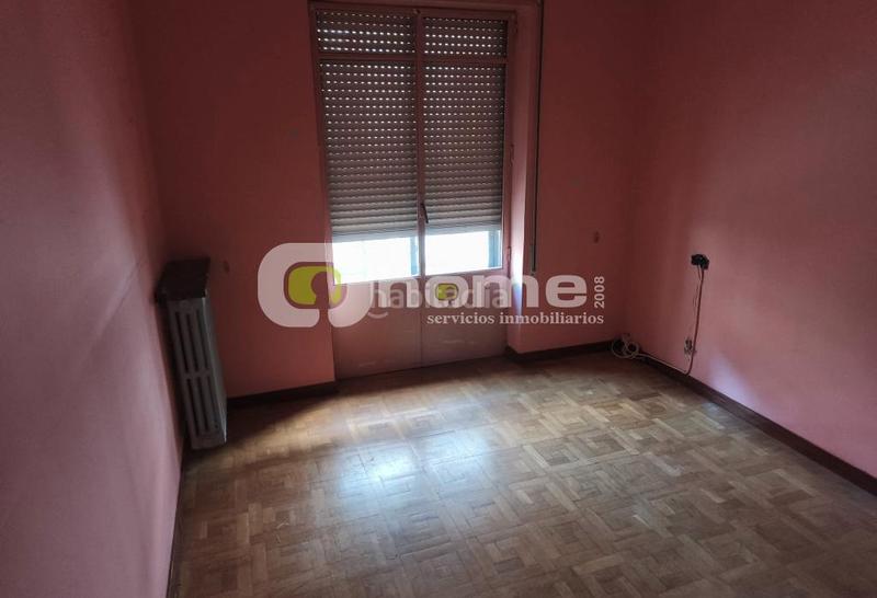 Foto 0154114c-0b75-4c60-9198-d1d368189841. Edificio  con vivienda en venta en Benavente