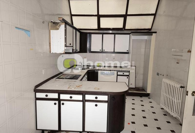 Foto 839692ac-3414-4e1d-9b8d-2623ab760004. Edificio  con vivienda en venta en Benavente