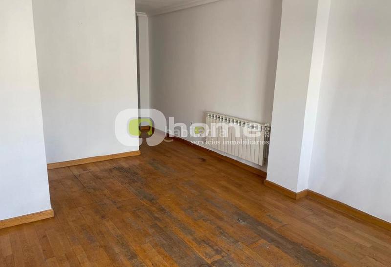 Foto 4ef9df3e-ff0c-4f63-809d-e595a67fd0a6. Pis amb calefacció a Benavente