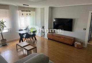Dúplex en Calle josé regojo 5. Duplex pinilla