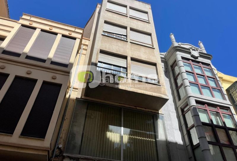 Foto b7f494b8-f26b-4bc1-b19c-65e33e3f9543. Edificio en calle san torcuato 31 en Casco Antiguo Zamora