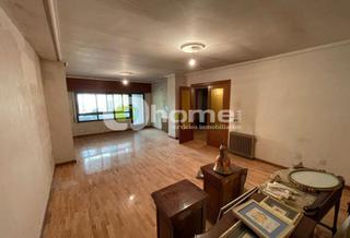 Pis  Avenida de las tres cruces 20. Tres cruces