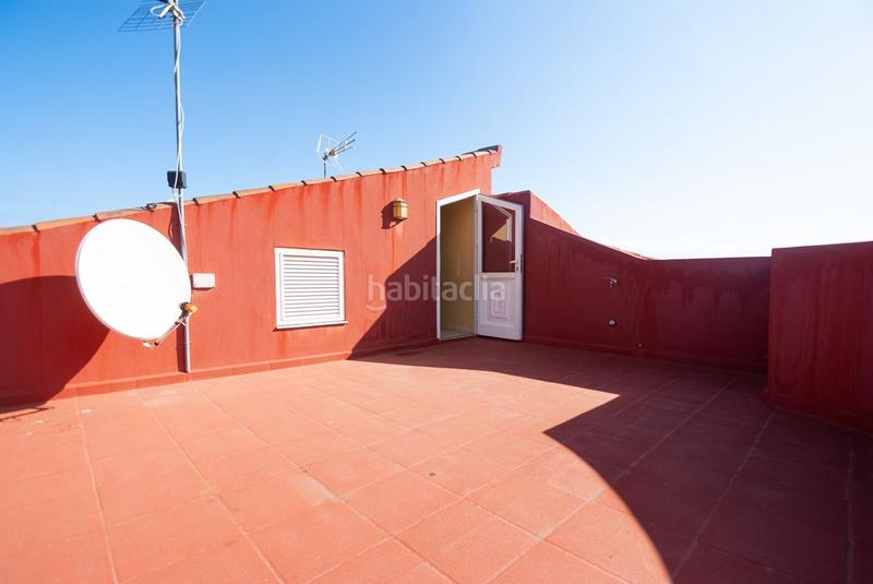 Foto c6846ccc-eb2b-4161-a384-a47b45f61341. Casa aparellada a calle el castillo 24 a Longuera - Toscal Realejos (Los)